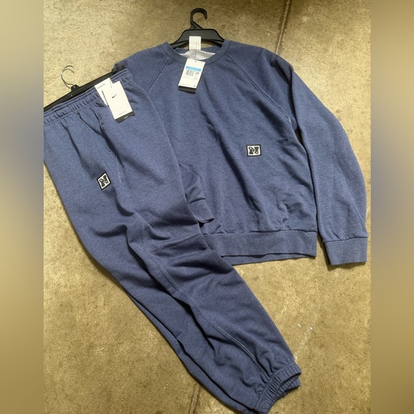 Nike Other - Nike men’s Blue Sweatshirt and Joggers Set new with tag